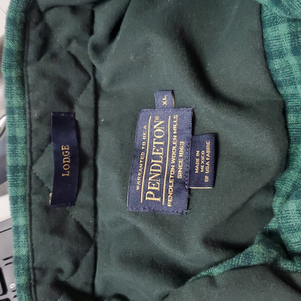 Pendleton Lodge Size XL Wool Plaid Long Sleeve Button Up Shirt Green Lumberjack - Picture 6 of 8